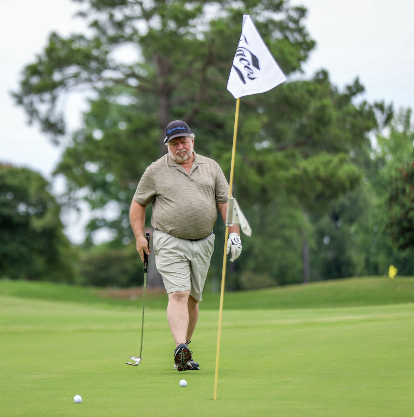 COVID-19 images Tuesday in Florence (Golf Edition)